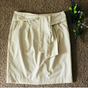 Banana Republic Mini Skirt Sz 4 Bow waist Pockets